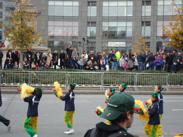 2009 Thanksgiving Parade-61